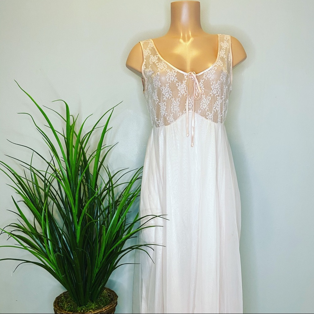 Nightgown